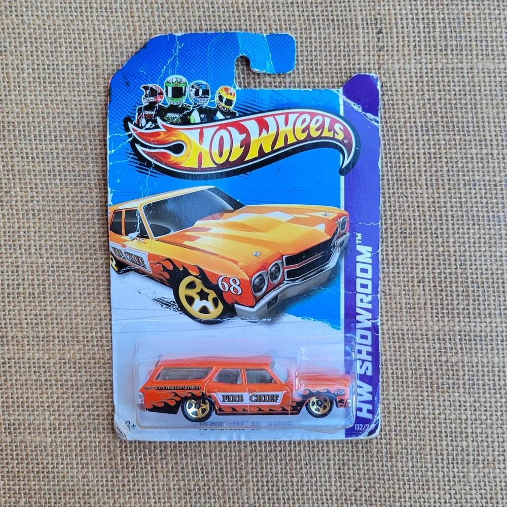 Lot Of Five Hor Wheels Die Cast Collectable Toy Cars New In Original Packaging